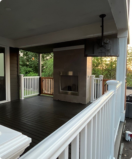 Topline Group - Deck Main Section